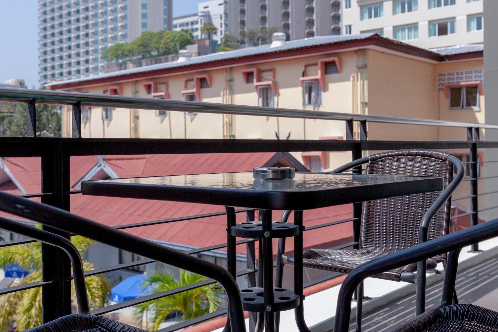 Citismart Luxury Apartments Pattaya Buitenkant foto