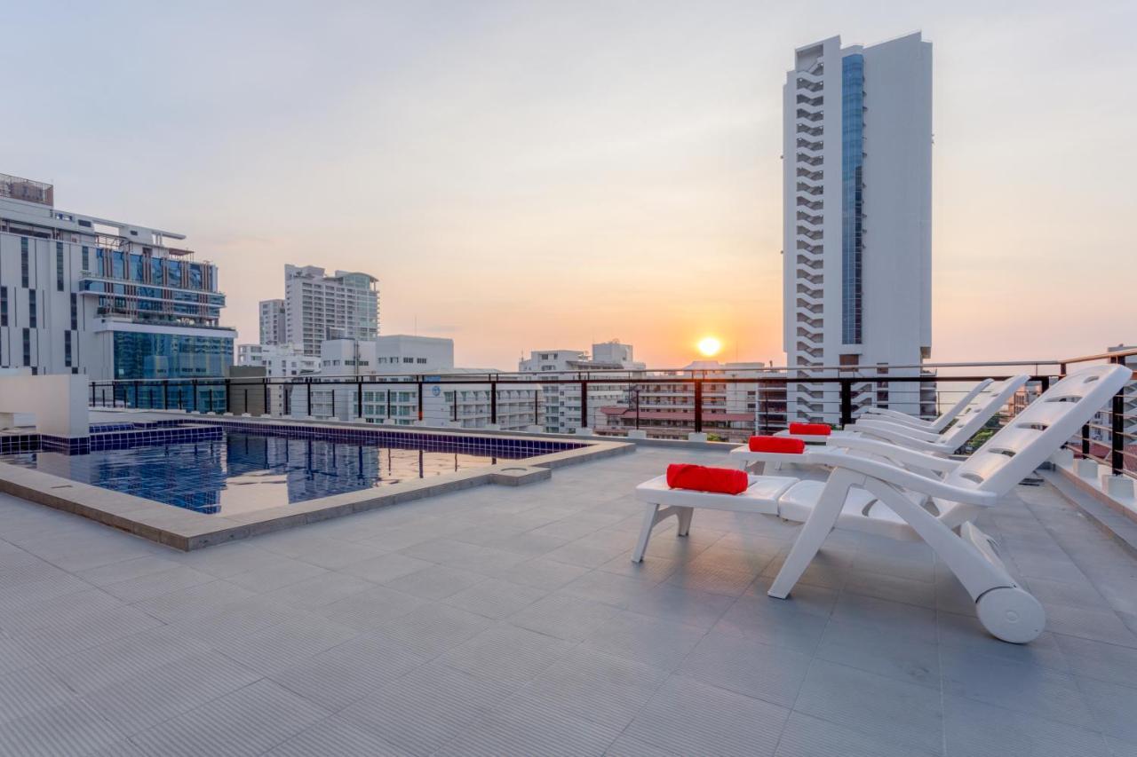 Citismart Luxury Apartments Pattaya Buitenkant foto