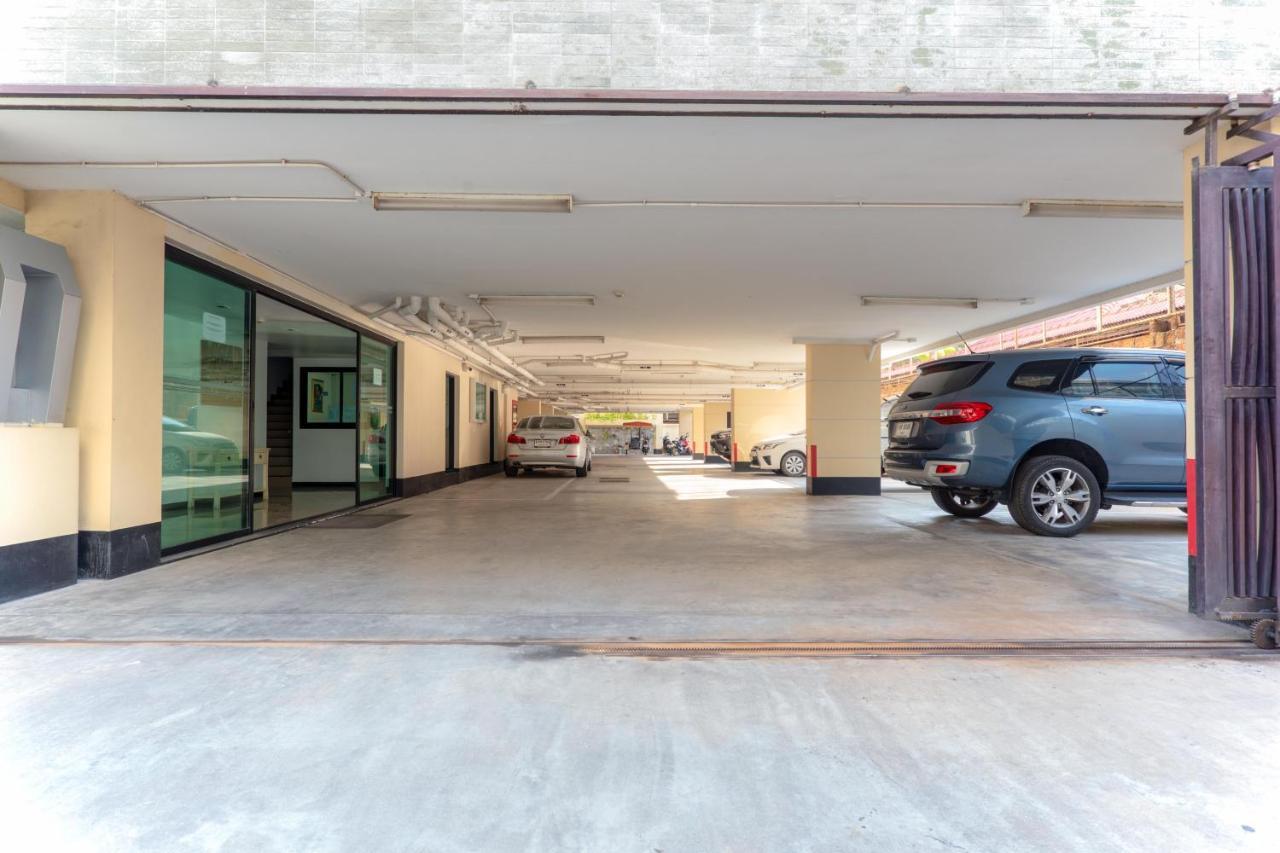 Citismart Luxury Apartments Pattaya Buitenkant foto